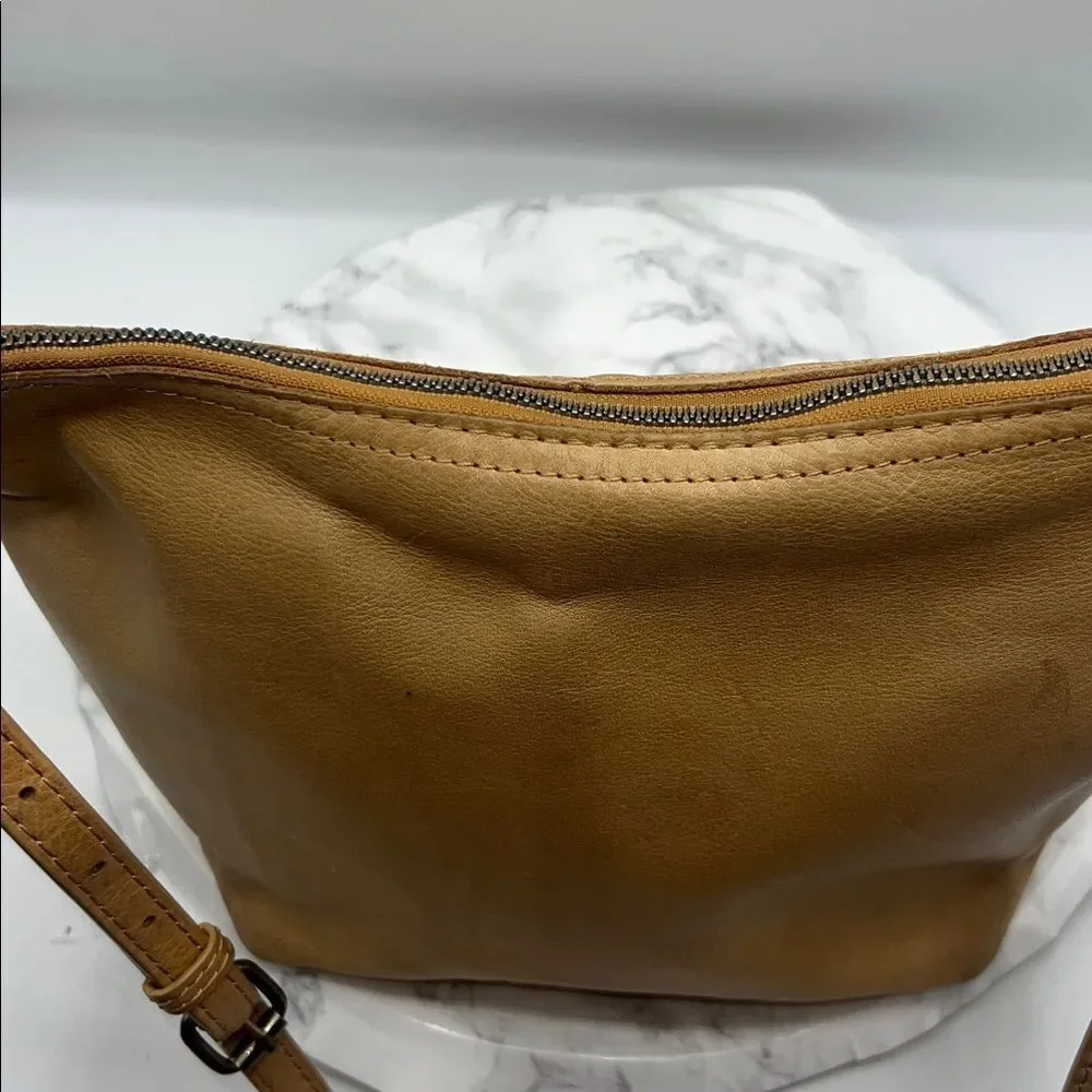 AMERICAN LEATHER CO Nutmeg Tan Leather Satchel Crossbody Bag